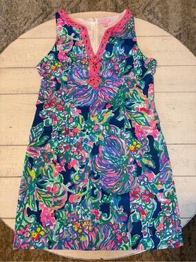 Vibrant Floral Shift Dress with Pink Trim